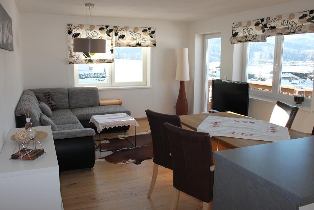 Apartment Am Birkenweg โอแบร์นดอร์ฟ อิน ทิโรล ภายนอก รูปภาพ